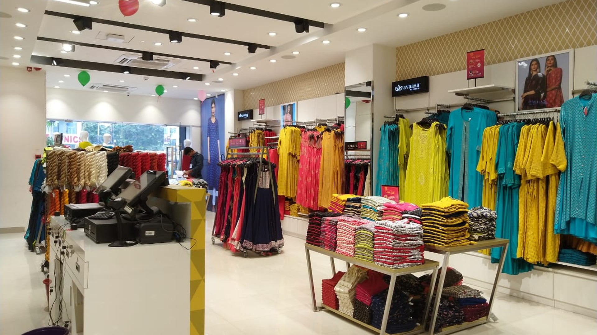 Western Wear Section & Slatwall Hangers